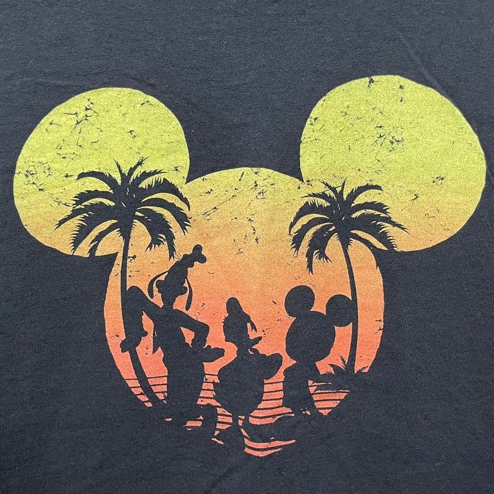 Disney Goofy Donald Duck Mickey Mouse beach like silhouette sunset graphic shirt - Picture 2 of 4